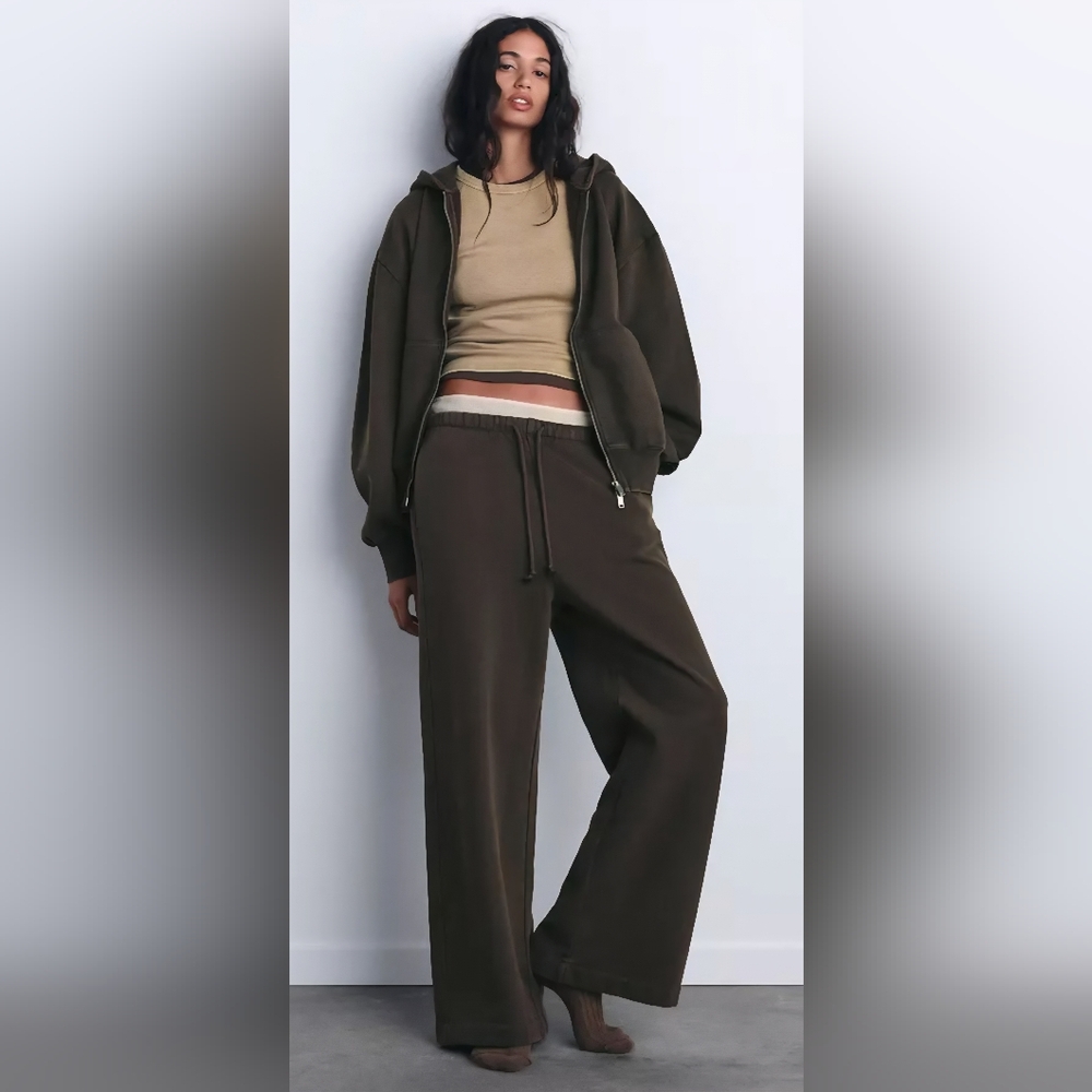 Zara Women's Straight Leg Sweatpants Size Medium Taupe - Picture 2 of 6